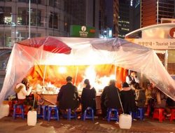 Pojangmacha: Street Food Korea yang Menggoda dan Penuh Warna