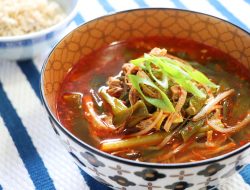 Spicy Beef Soup: Menu Hits yang Bikin Ngiler di Indonesia!